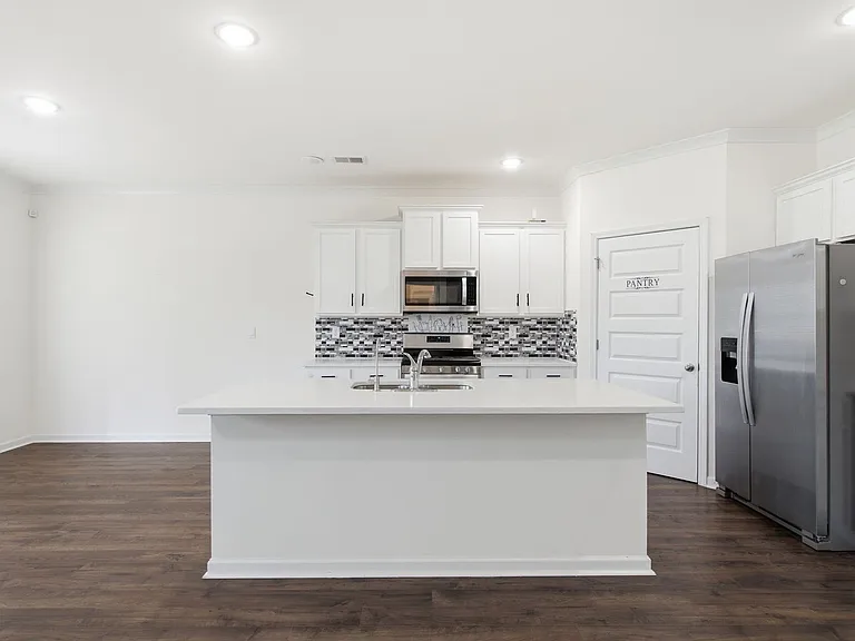 3369 English Elm Way — Photo 12