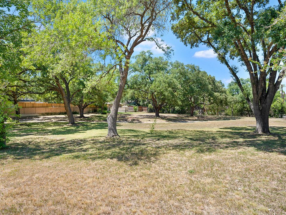 651 Terrell Rd, Terrell Hills, TX 78209 Zillow