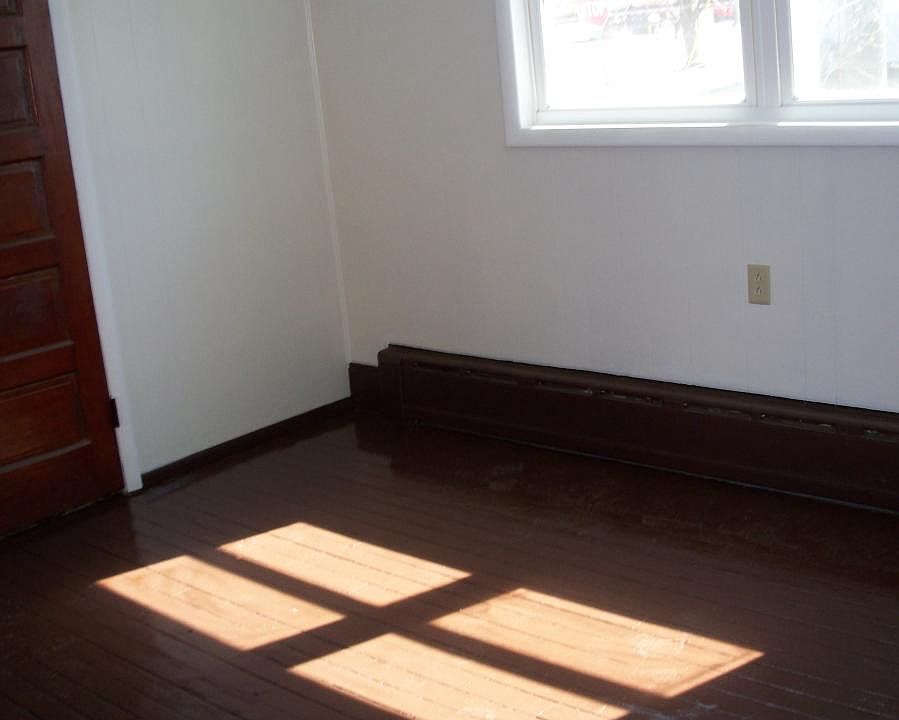 2nd image of 1010 Stark Street # Fl 1ST