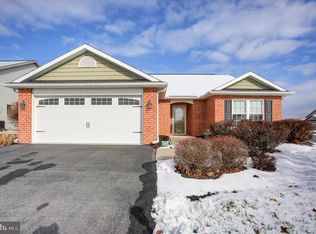 200 Park View Dr, Chambersburg, PA 17201