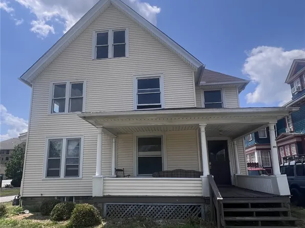 611 West Ave, Elyria, OH 44035