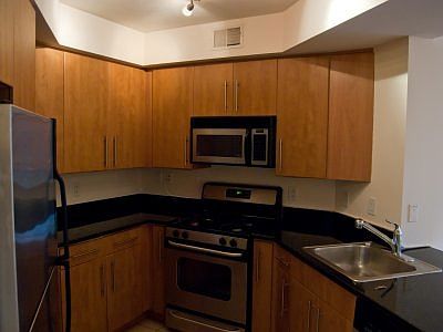 1st image of 1021 N Garfield St APT 944