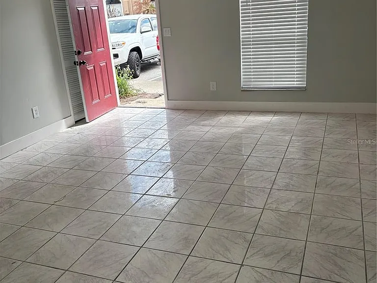 610 Casa Park Ct #H-H-610H — Photo 3