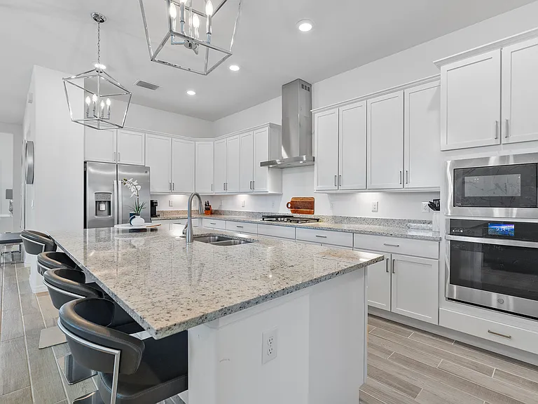 43180 Boardwalk Loop — Photo 12