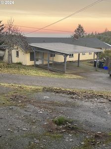 28314 Emerald Dr, Gold Beach, OR, 97444