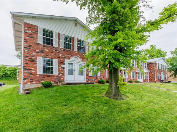 1346 Dartmouth Ct, Saint Charles, MO 63303
