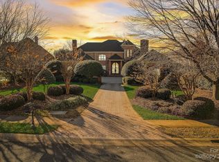 18901 Peninsula Club Dr, Cornelius, NC 28031