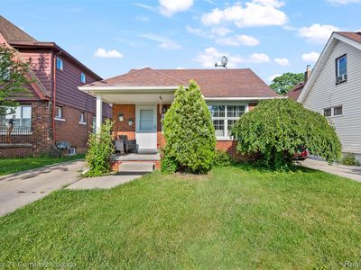7851 Coleman St, Dearborn, MI, 48126