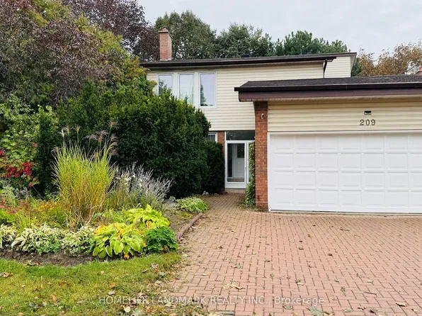 209 Willowbrook Rd, Markham, ON L3T 5L7