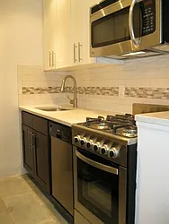 Rented by Tower Brokerage