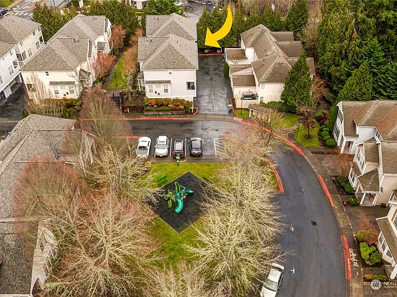3rd image of 322 227th Lane NE
