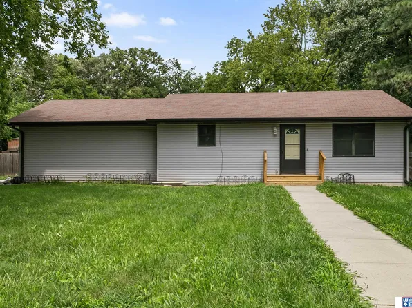 706 Old Cheney Rd, Lincoln, NE 68512