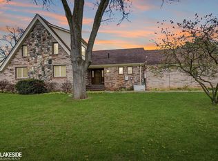 70350 Henry Ross Dr, Romeo, MI 48065