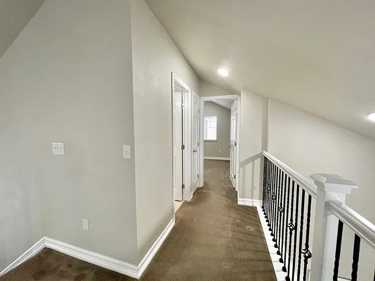 7778 Buckeye Tree Ln — Photo 34