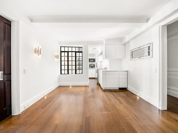 333 E 53rd St APT 7A, Manhattan, NY 10022