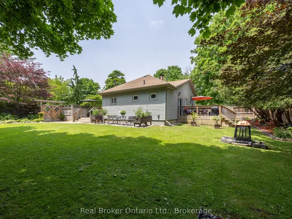 45 Centre St, Clarington, ON L1C 2Y2