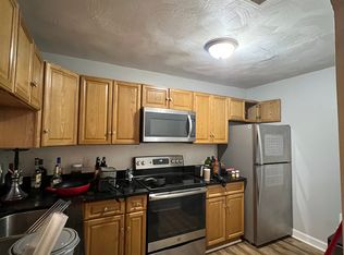 9911 Forest View Pl, Montgomery Village, MD 20886