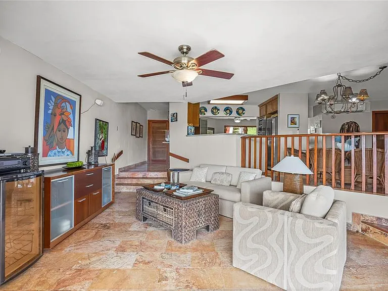 RIO MAR Cluster 3, Villa Del Amanecer — Photo 16