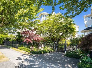 7620 Columbia St #108, Vancouver, BC V5X 4S8