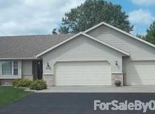 N9681 Handel Dr, APPLETON, WI 54915