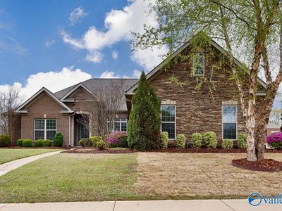 8487 Sedgebrook Dr, Owens Cross Roads, AL, 35763