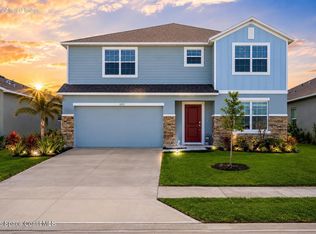 1055 Kylar Dr NW, Palm Bay, FL 32907