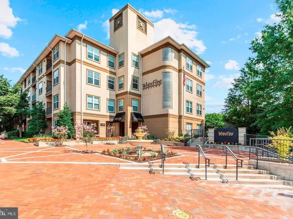 11750 Old Georgetown Rd APT 2401, North Bethesda, MD 20852