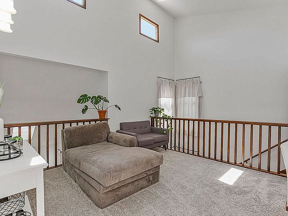 5th image of 506 Forestglen Ln