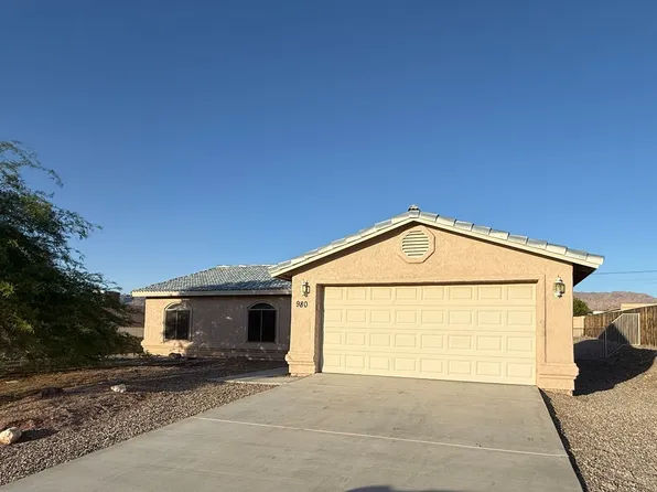 980 Joshua Tree Dr, Lake Havasu City, AZ 86404