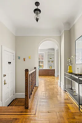 Sold by Compass | media 6