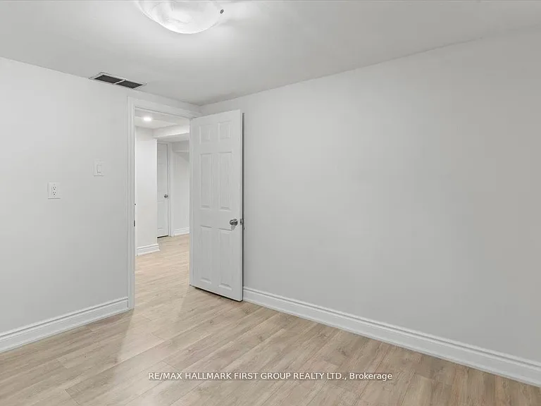 46 Tulloch Dr #BASEMENT — Photo 5