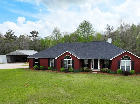 1070 Ben Brown Rd, Valley, AL 36854
