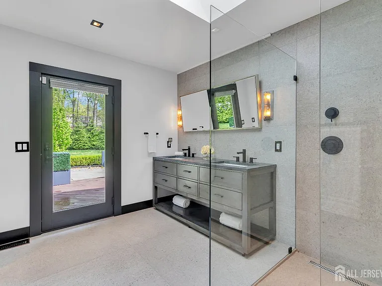 792 Partridge Dr — Photo 37