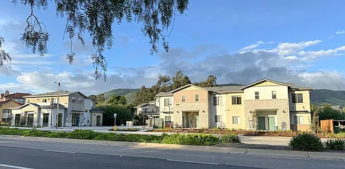 Twin Creeks Apartments Photo 1