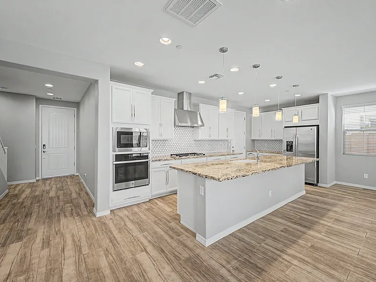 3944 E Dublin St — Photo 21