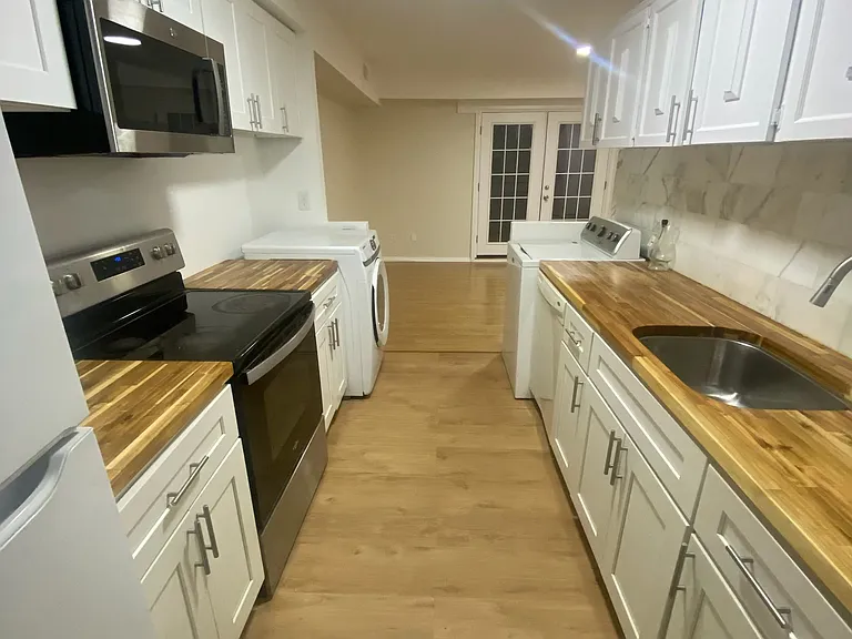 230 Hill Rise — Photo 54
