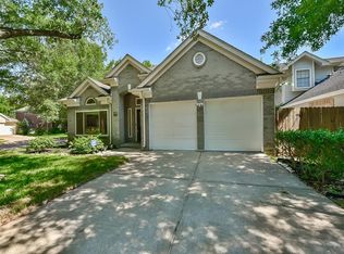 14226 Manderly Dr, Houston, TX 77077