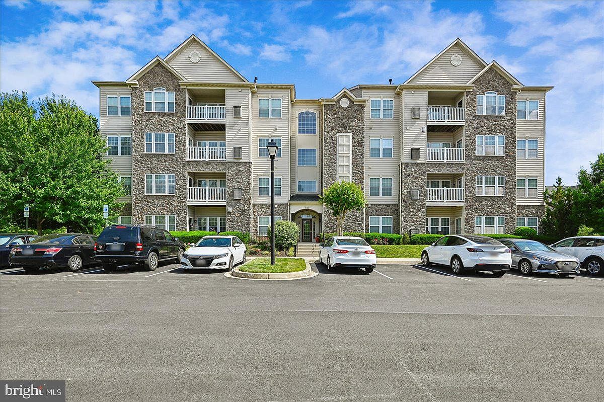 11125 Chambers Ct Unit D