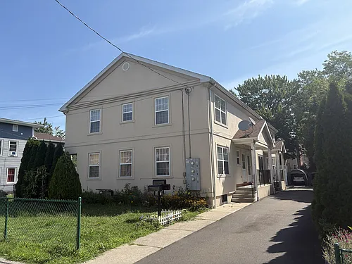 235 High St Photo 1