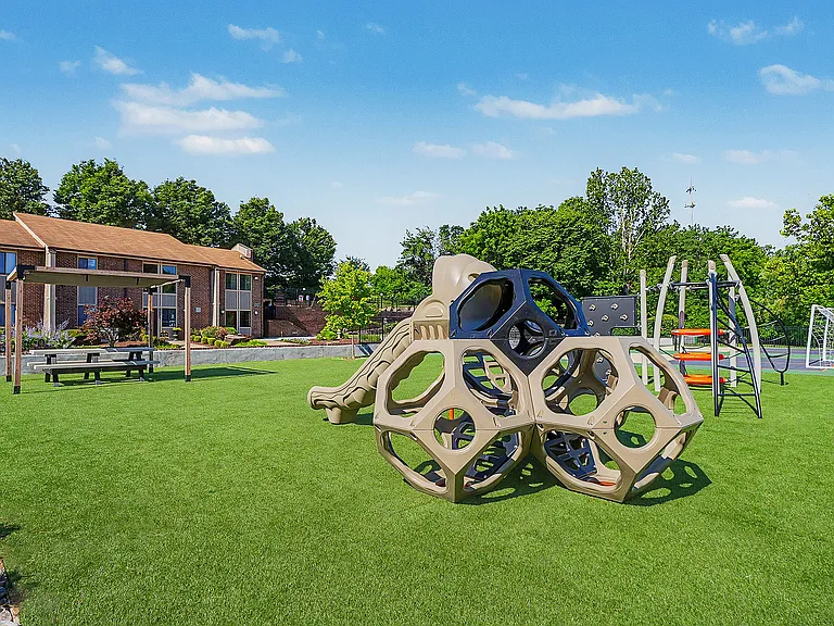 Social Yard