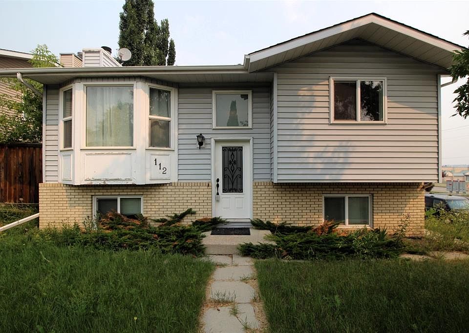 1st image of 112 S Macewan Meadow Cres NW