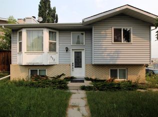 112 S Macewan Meadow Cres NW, Calgary, AB T3K 3H2