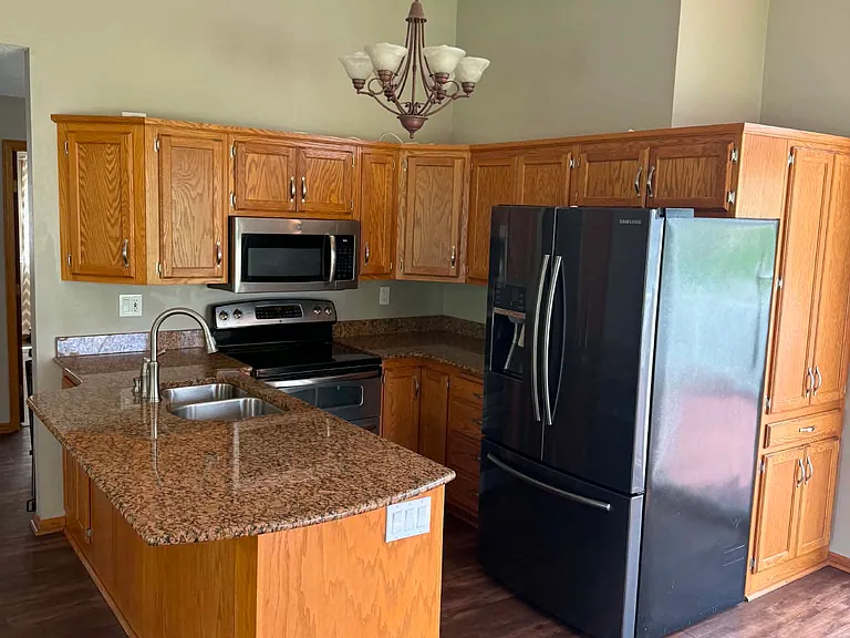 2215 Imperial Dr — Photo 21