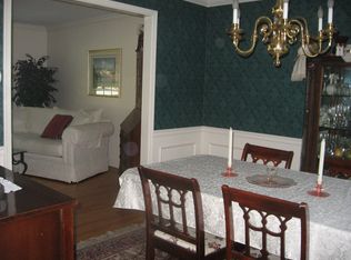 107 Pleasant View Dr, Lititz, PA 17543