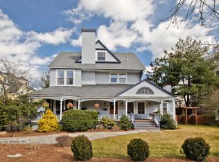 45 Larchmont Ave, Larchmont, NY 10538