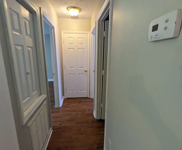 1107 N College Ave — Photo 4