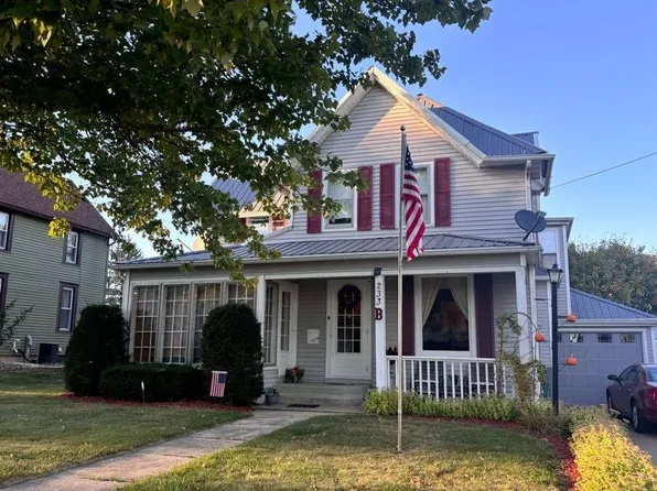 233 W High Ave, Stockton, IL 61085