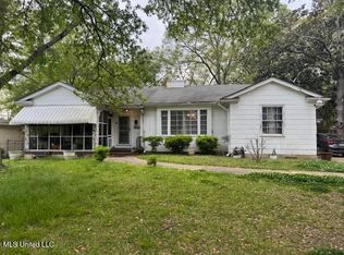 3923 Azalea Dr, Jackson, MS 39206