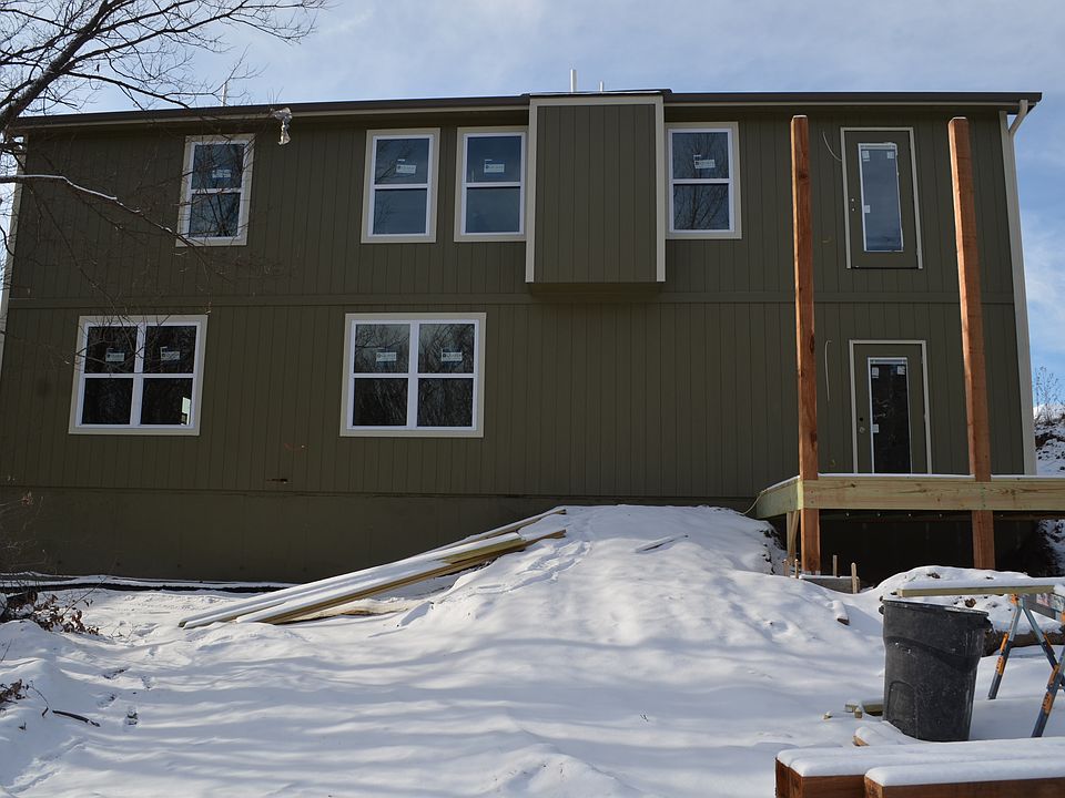 2nd image of 117 Turkey Ridge Dr