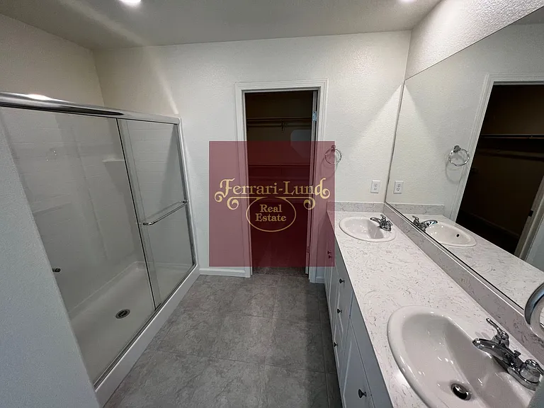 8948 Wolf River Dr — Photo 22